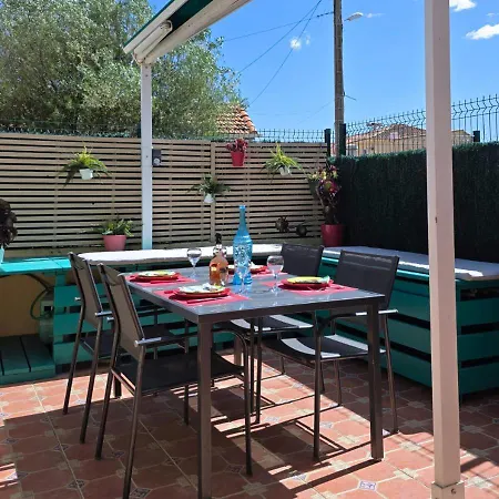 Grand Aux Salins - Climatisation - Terrasse - 90m De La *