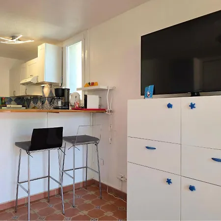 Grand Aux Salins - Climatisation - Terrasse - 90m De La דירה הייר